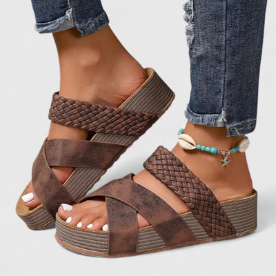 Zerayah | Orthopedic Sandals